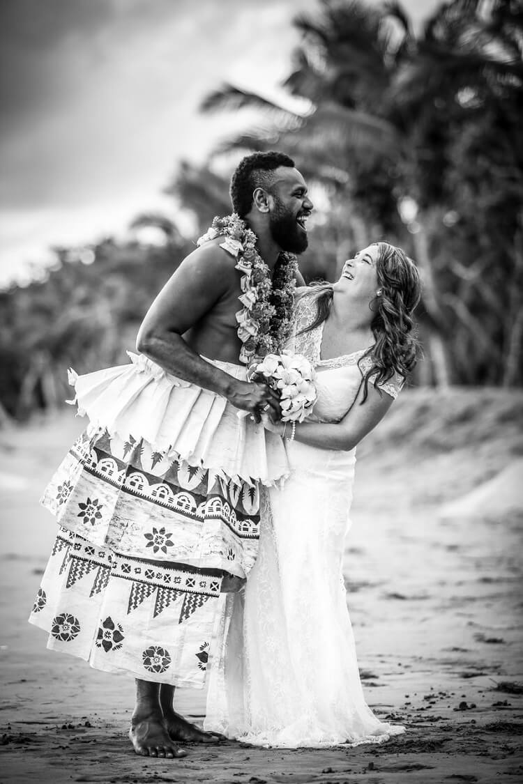 bridebook.co.uk beautiful bride and groom