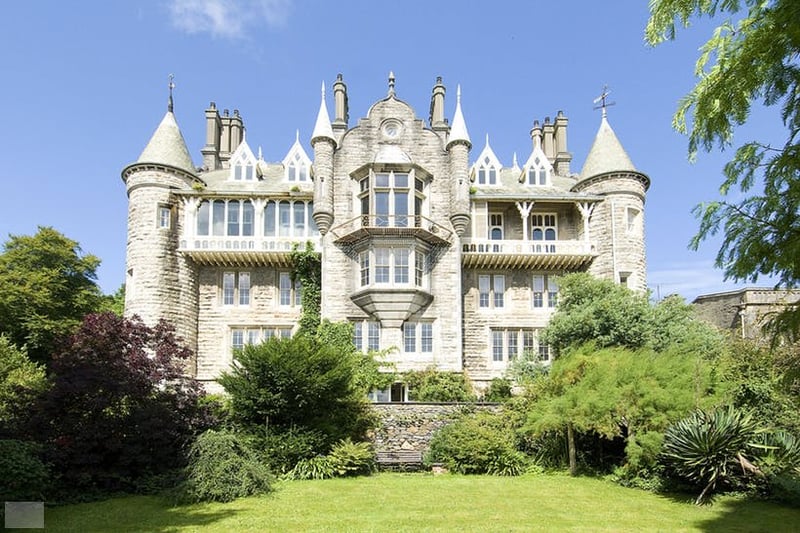Bridebook.co.uk Chateau Rhianfa