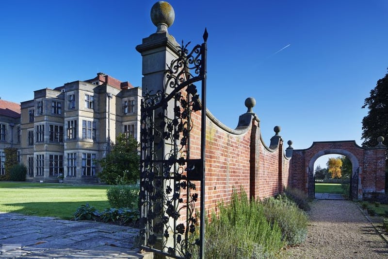 Bridebook.co.uk Fanhams Hall
