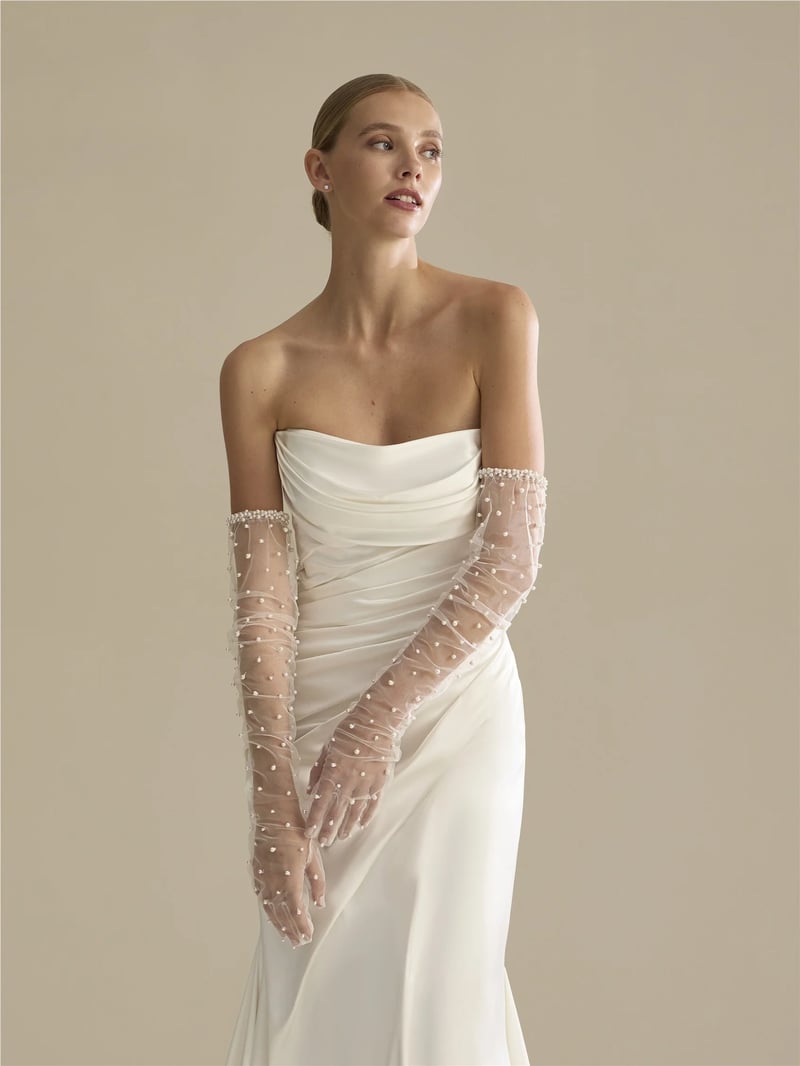 Embellished tulle gloves for weddings
