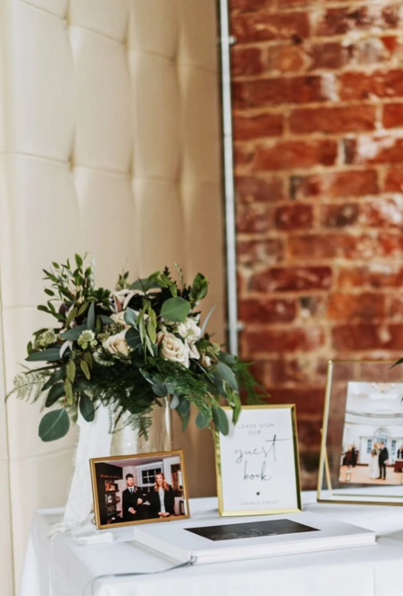 A wedding card table
