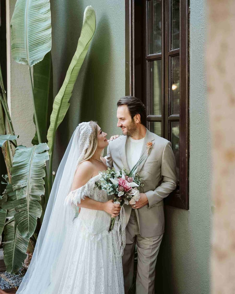 Beautiful couple shares a moment at their outdoor wedding