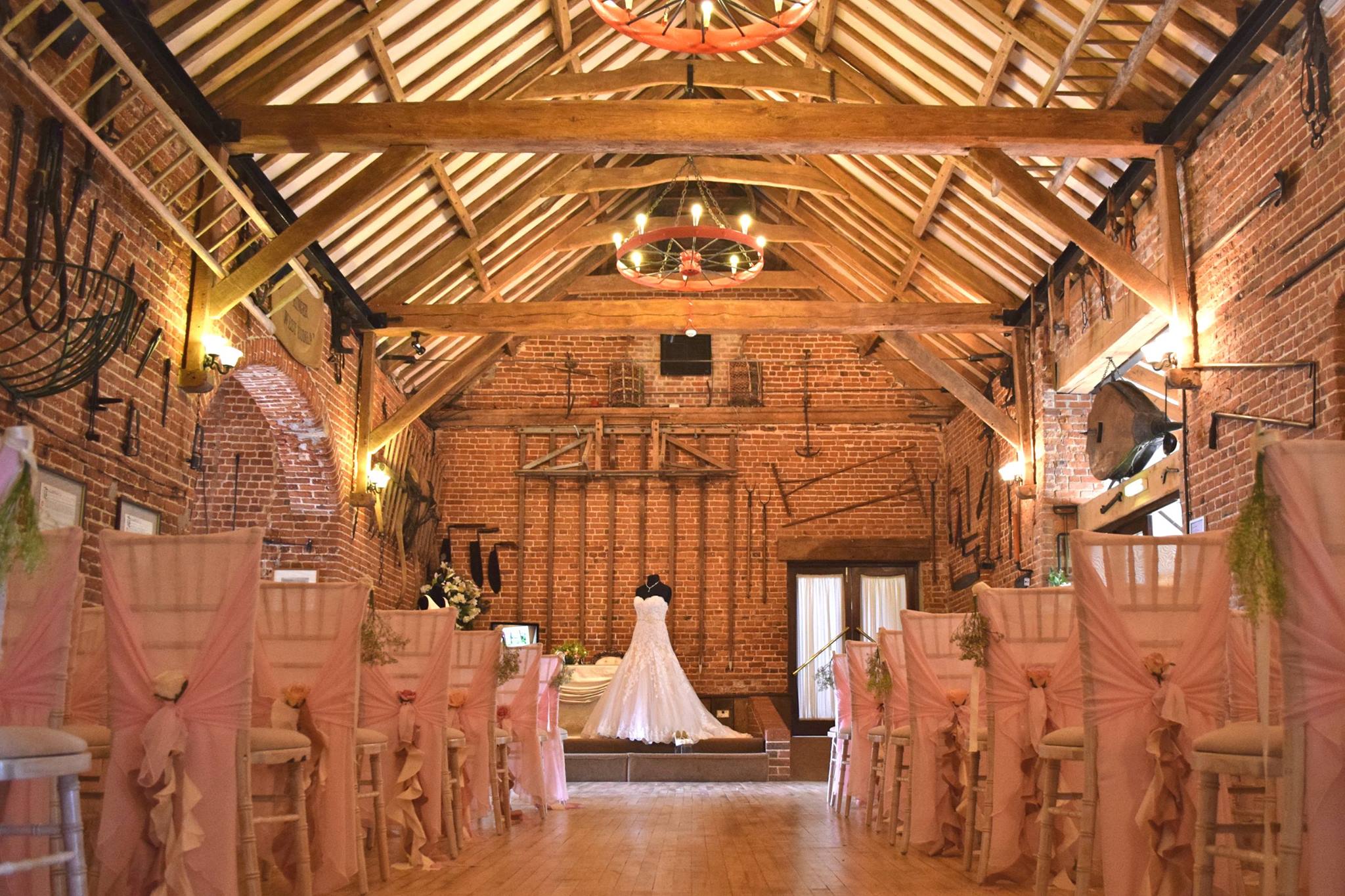 Hunters Hall suppliers.bridebook.co.uk