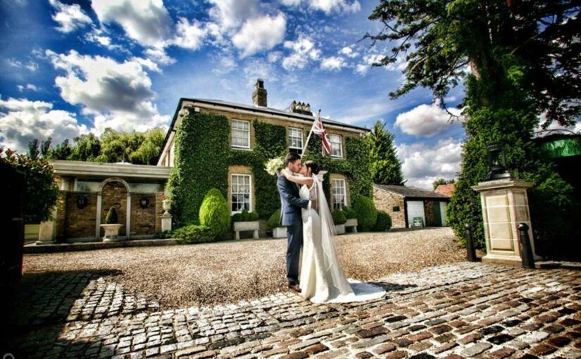 20 Small Wedding Venues in Essex