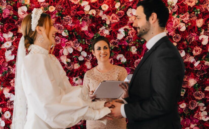 How to Save Money on a Wedding Celebrant