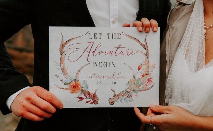 What to Write in a Wedding Card: Top Tips and Examples
