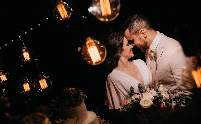 Hochzeitsbeleuchtung: Zauberhafte Beleuchtungsideen für deine Traumhochzeit