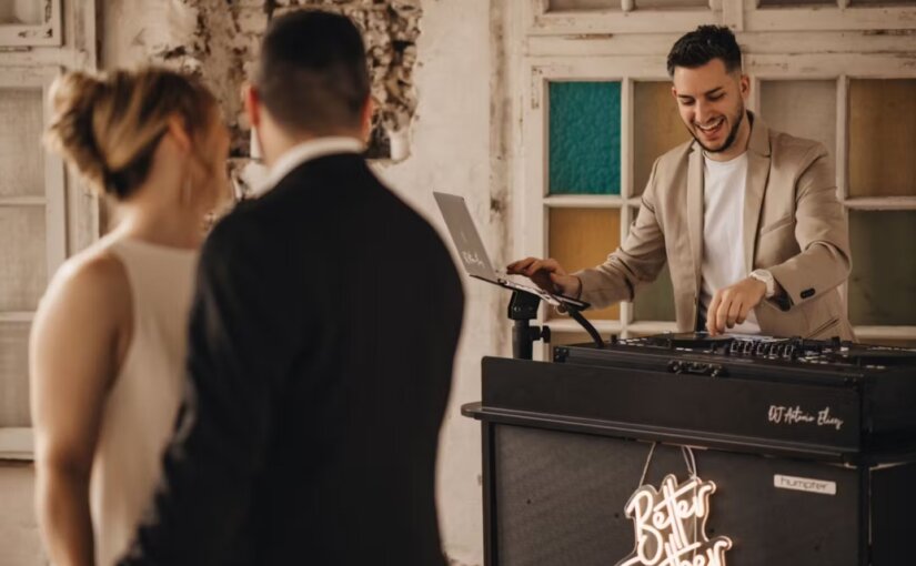 Hochzeitslieder: Die perfekte Musik für Standesamt, Kirche und Feier