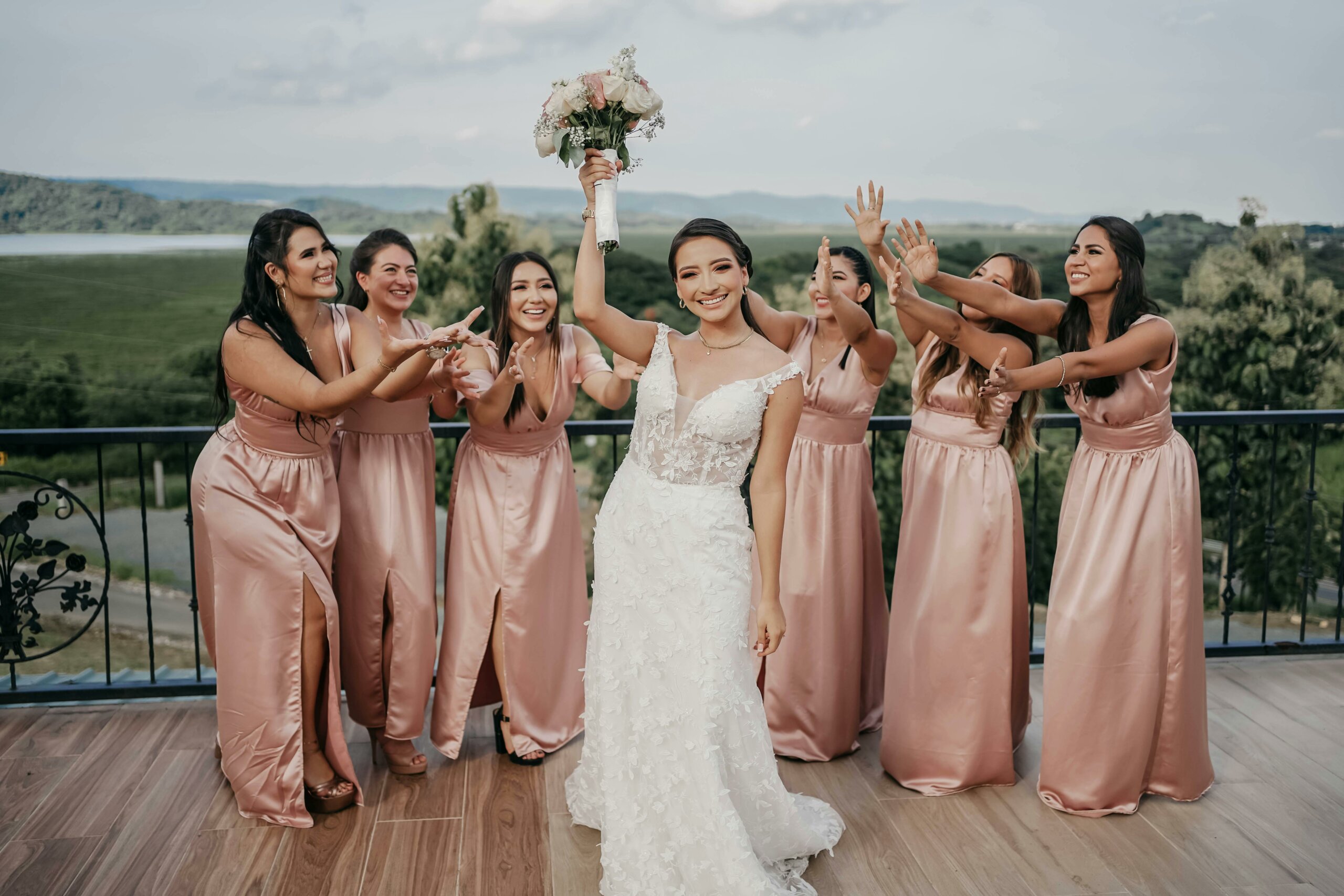 Share The Love: How To Share Bridebook With Your Friends