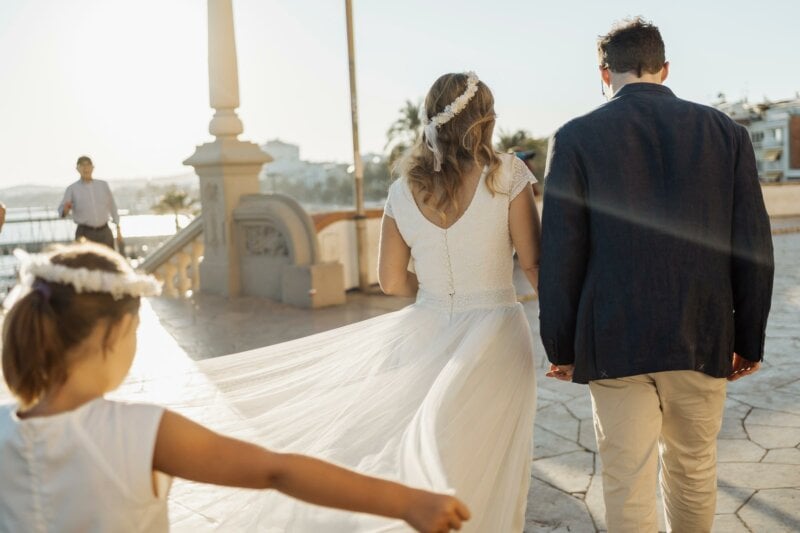 Married couple with flower girl