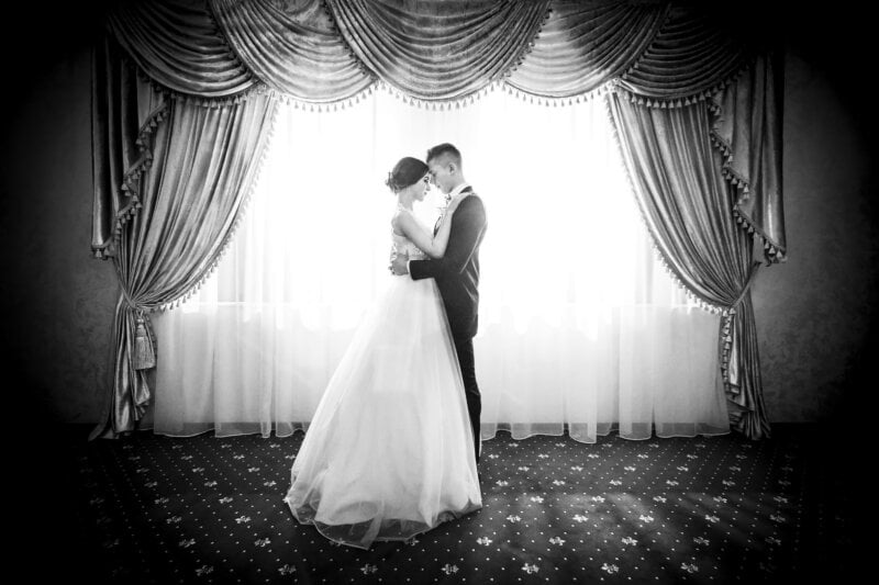 Dancing couple in black and white