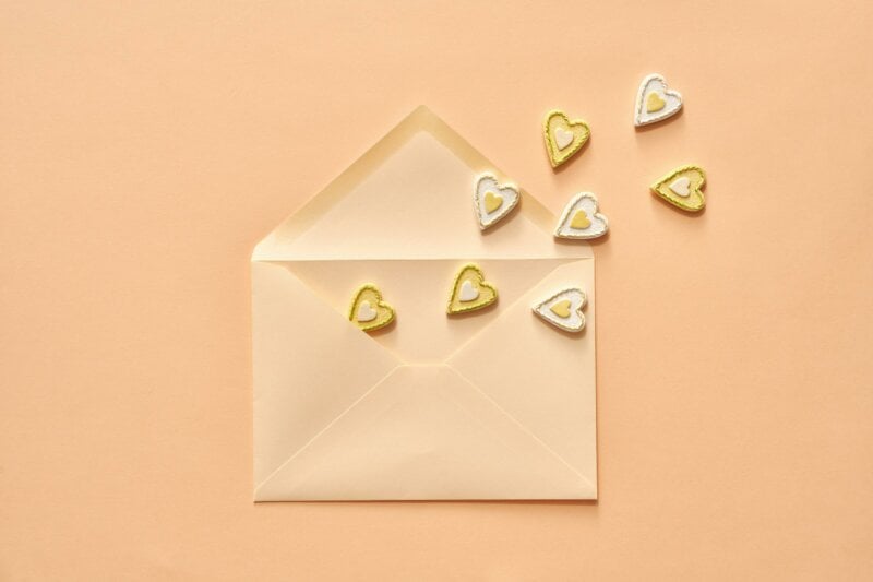 Envelop with hearts