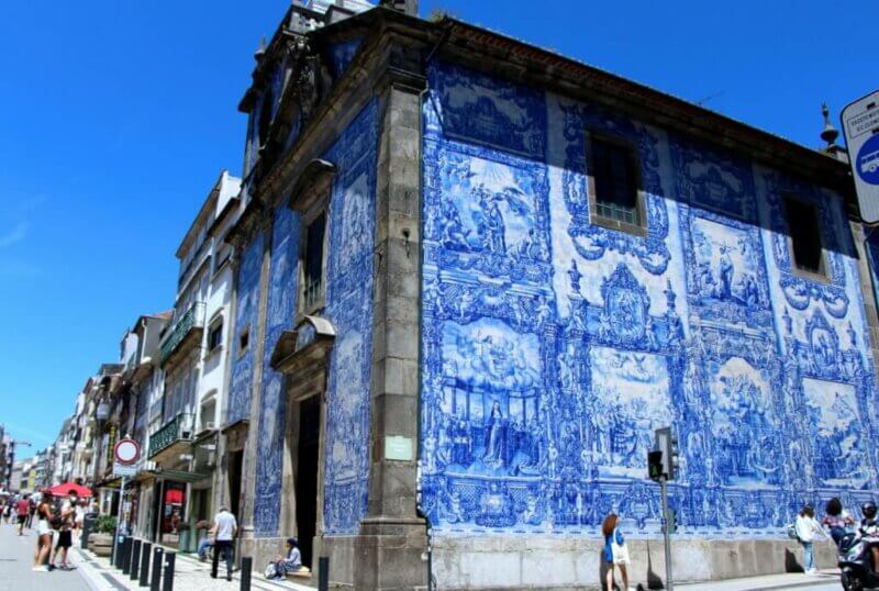 Azulejos au Portugal