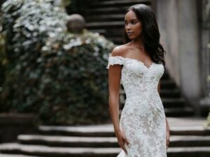Bride in white wedding dress