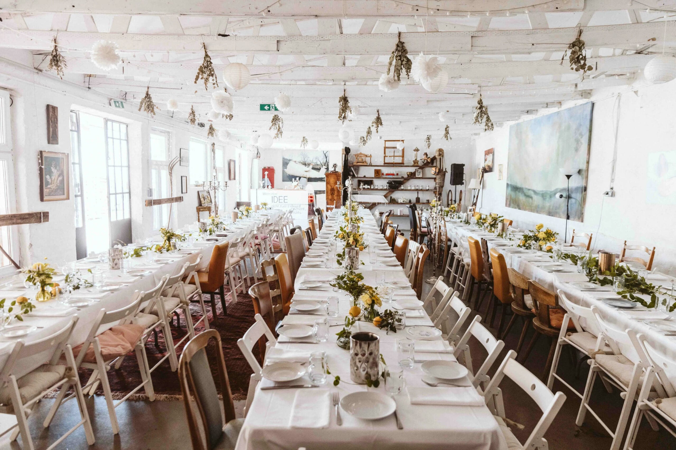 Gedeckte Tische Hochzeitssaal